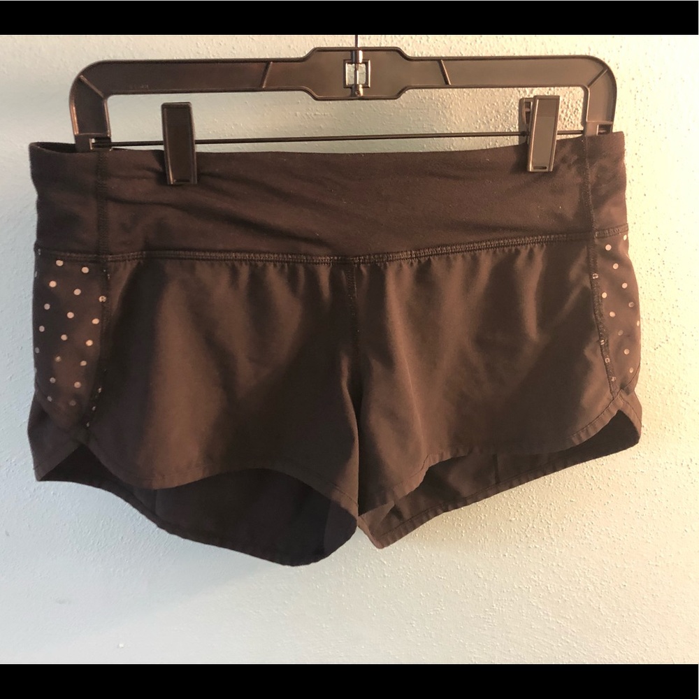 Black Lululemon shorts